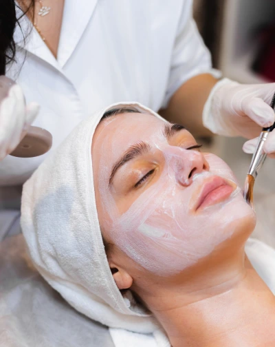 Pink Collagen Facial